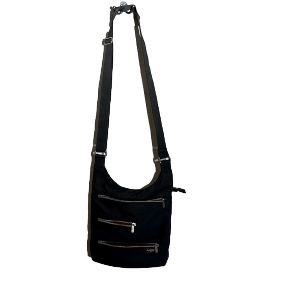 BAGGALLINI purse charcoal with pink lining, in very good condition